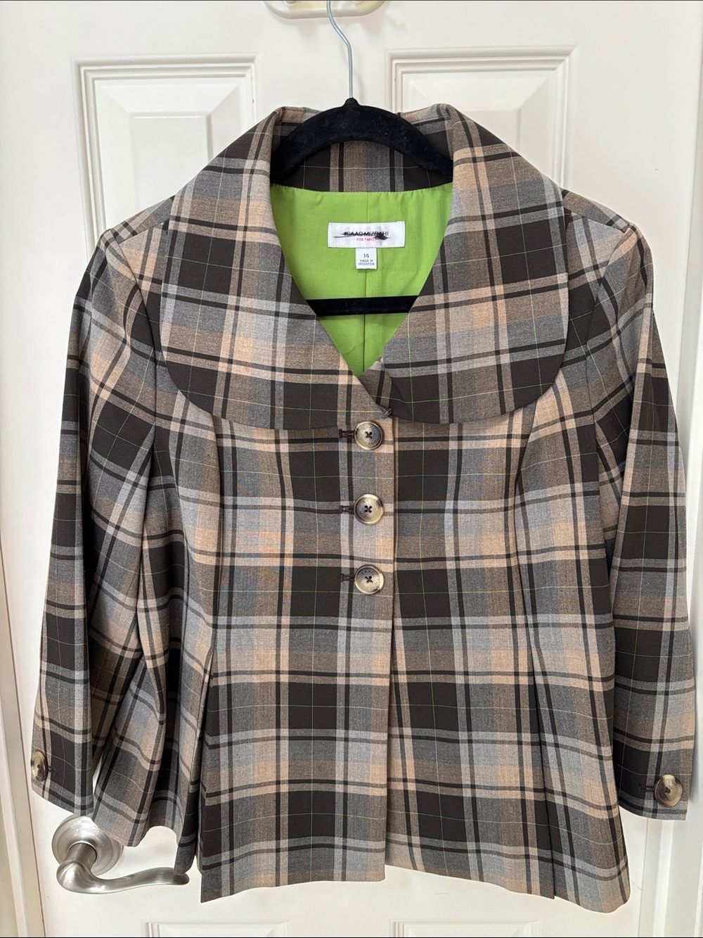 Isaac Mizrahi Plaid Short Blazer in Brown and Tan